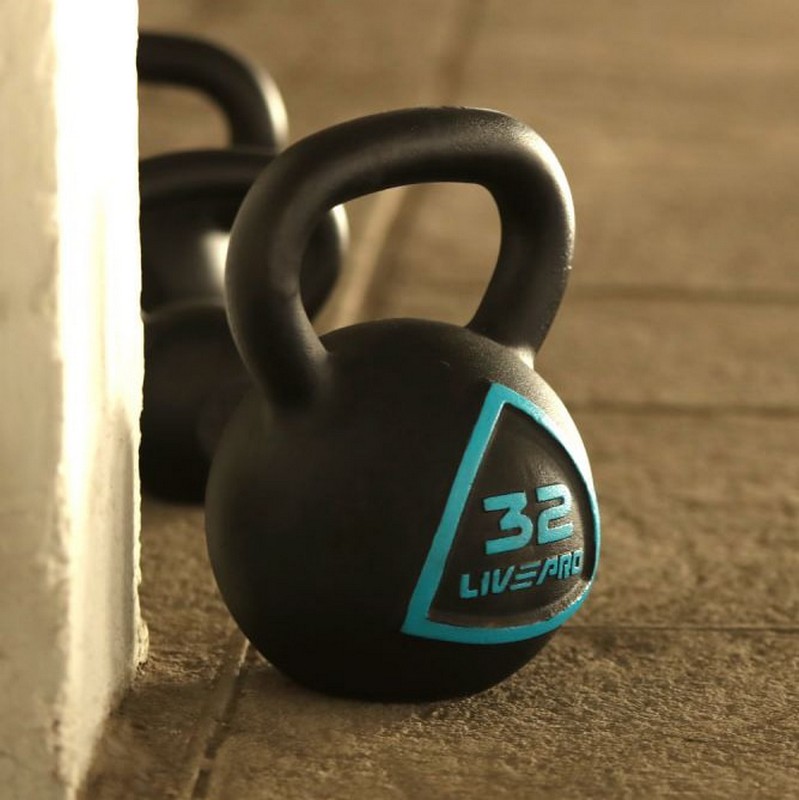 Чугунная гиря 16кг Live Pro Solid Cast Iron Kettlebell LP8041-16 799_800